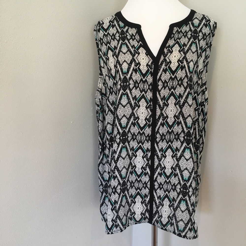 Pure Energy Blouse Top Sleeveless Geometric